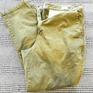 Gap girlfriend khaki